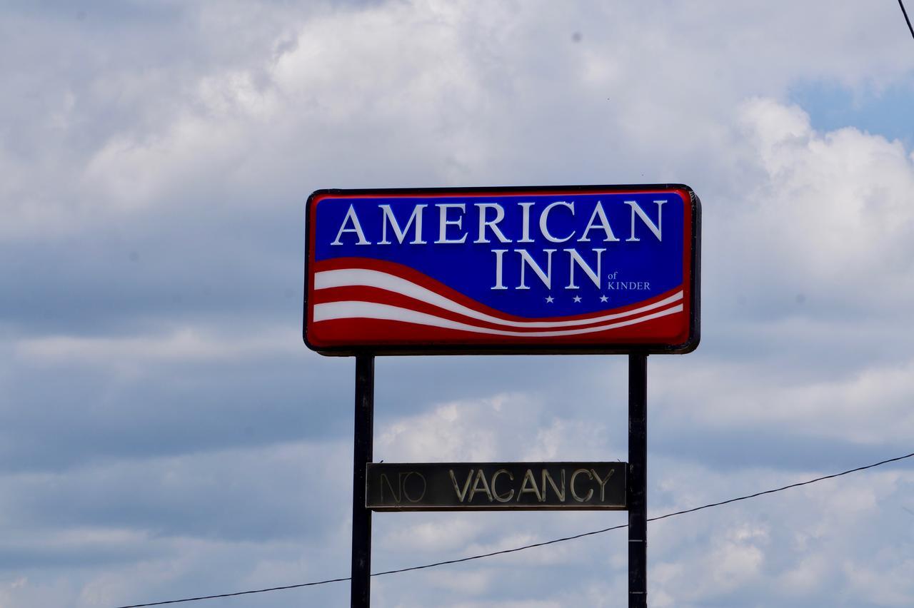American Inn Of Kinder Exterior photo